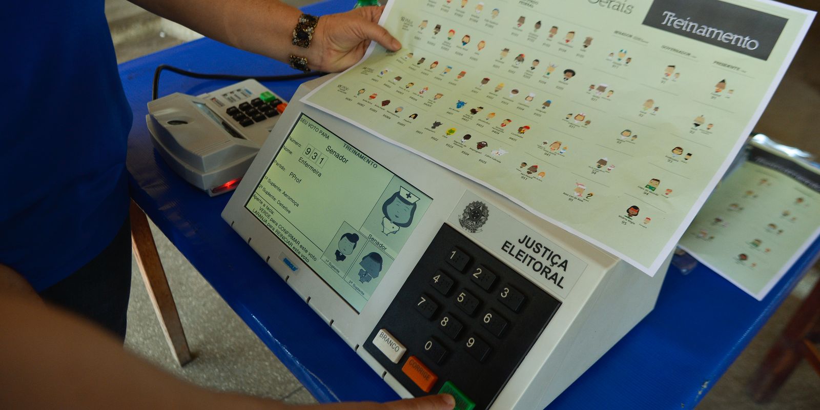Calendário eleitoral inicia com convenções e registro de partidos