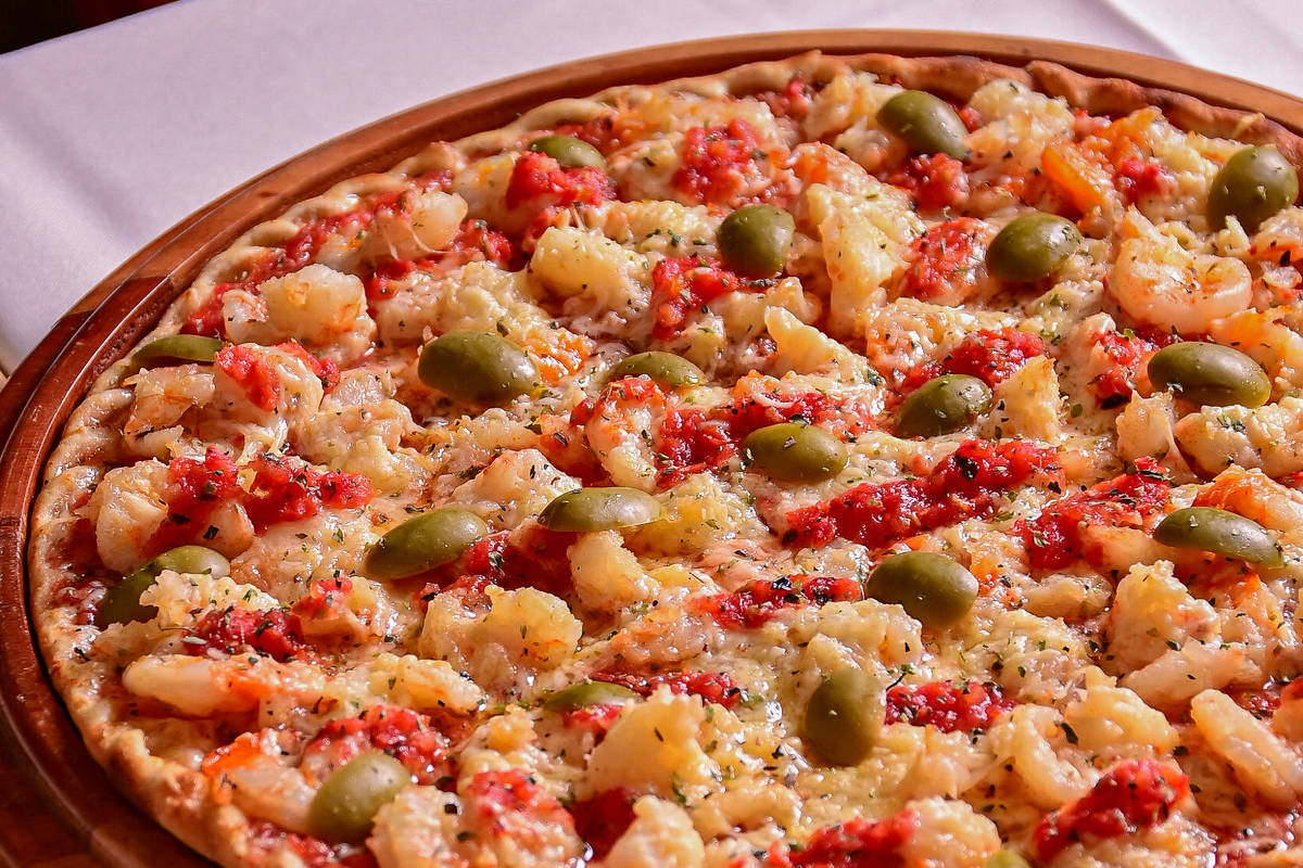 Como a pizza, que nasceu pobre, virou artigo de luxo em SP – 10/07/2024 – Cozinha Bruta