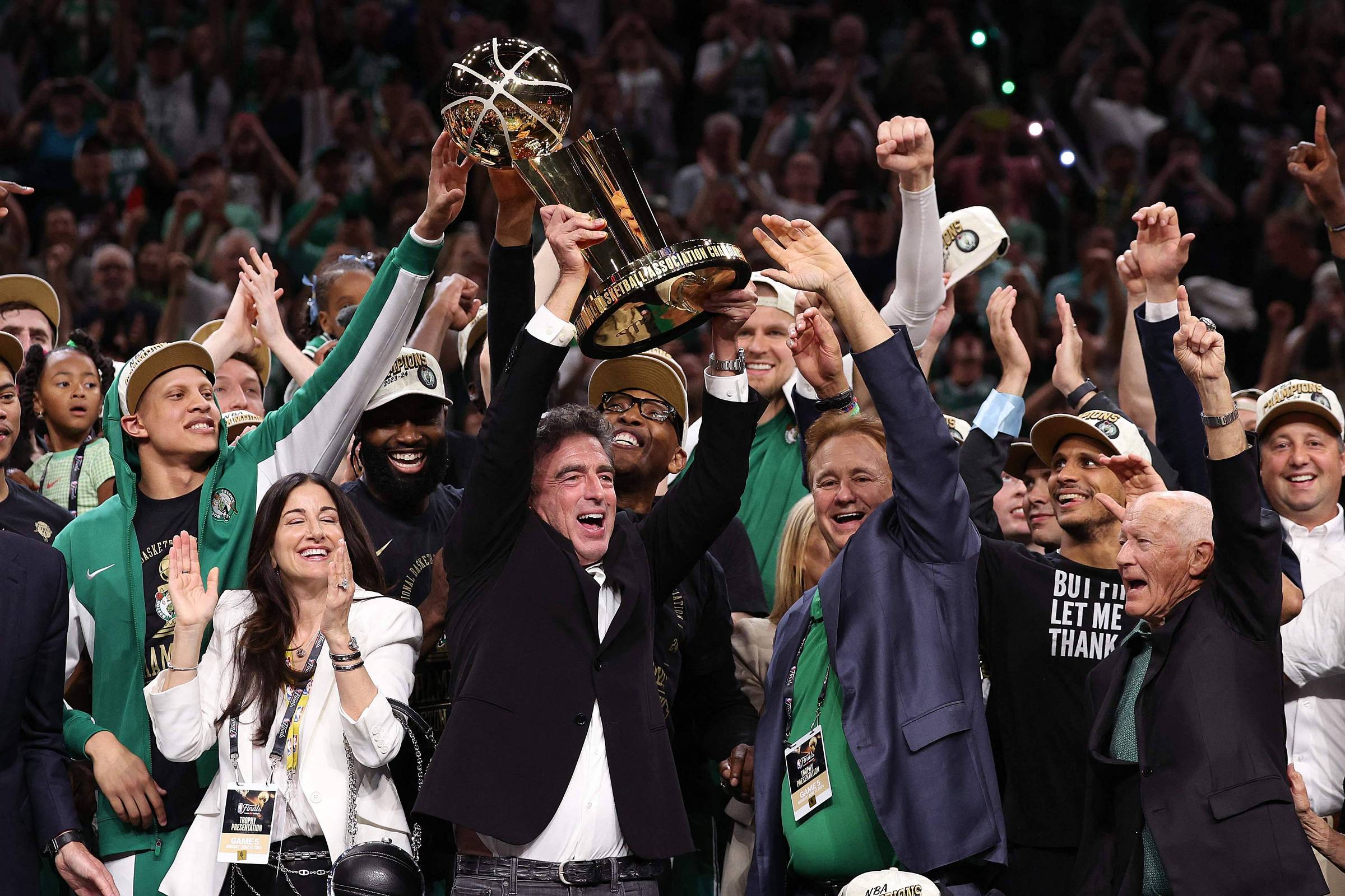 Donos do Boston Celtics colocam equipe campeã à venda – 01/07/2024 – Esporte