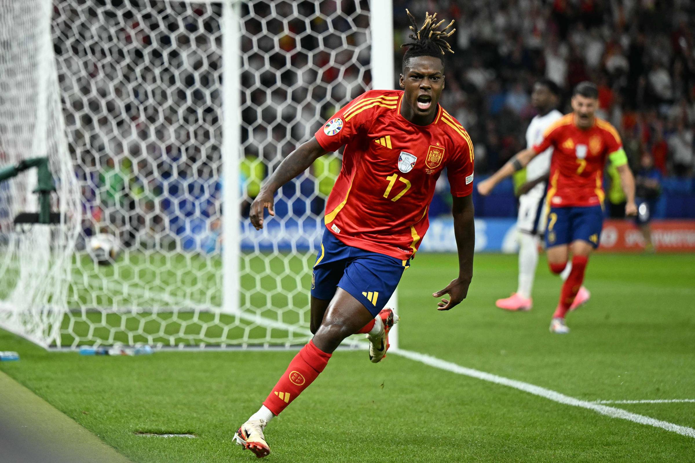 Espanha barra sonho inglês e conquista Euro com jovem geração ousada e ofensiva – 14/07/2024 – Esporte