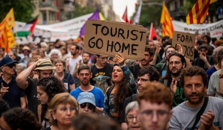 Europeus se rebelam contra o turismo de massa – 16/07/2024 – Turismo