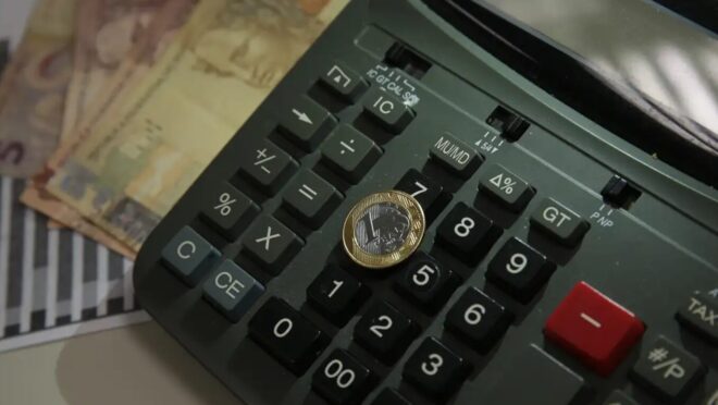 FMI reduz previsão de crescimento do Brasil para 2,1% em 2024