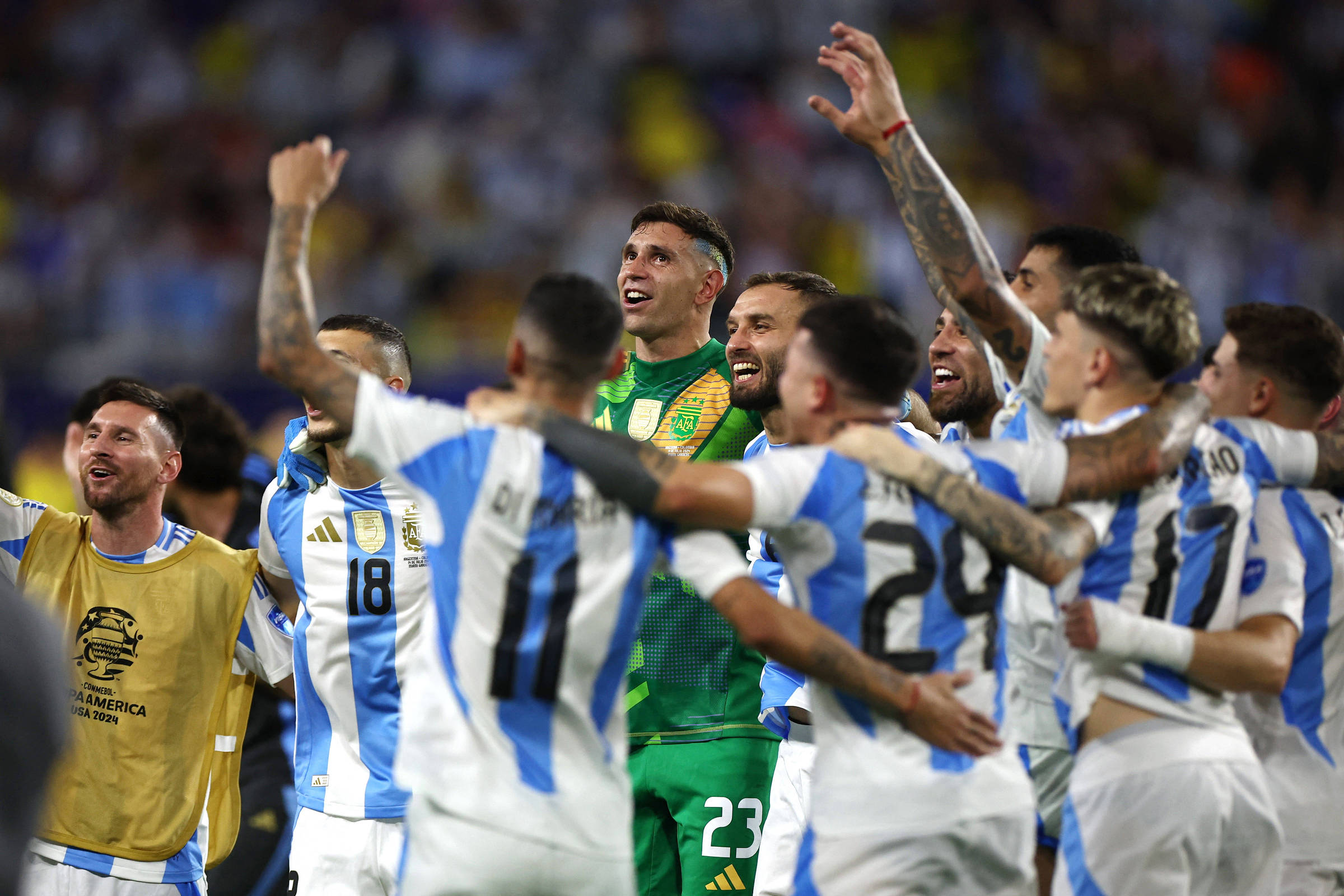 Fifa investiga canto racista de argentinos contra a França – 17/07/2024 – Esporte