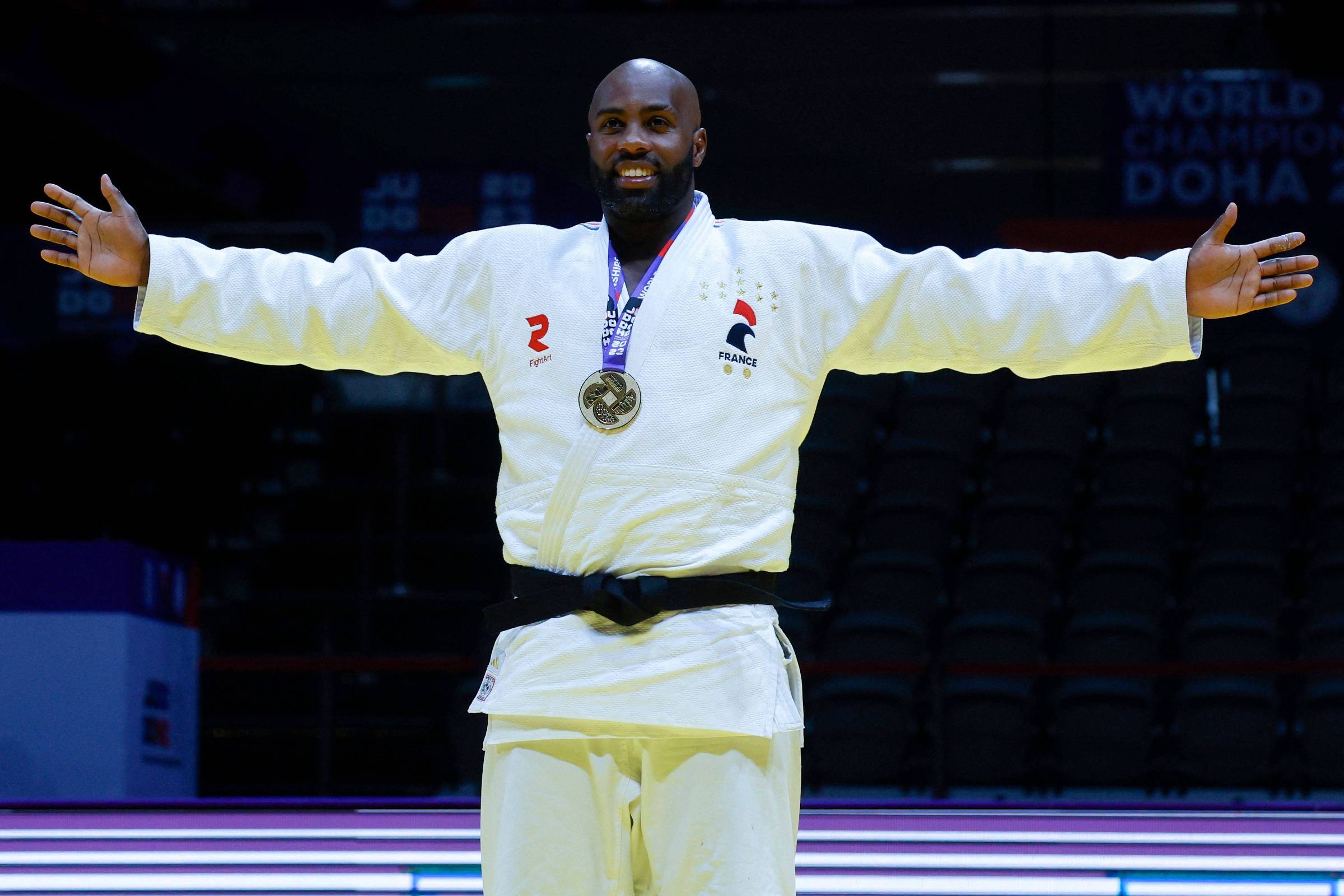 Gigante francês Teddy Riner busca tri olímpico em Paris – 10/07/2024 – Esporte
