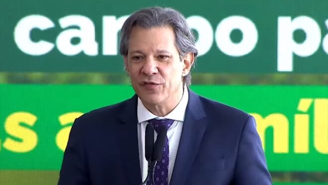Haddad diz que dólar vai se acomodar e Lula garante responsabilidade fiscal