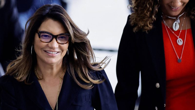 Janja pede ingresso para ver seleção feminina em Paris – 17/07/2024 – Mônica Bergamo