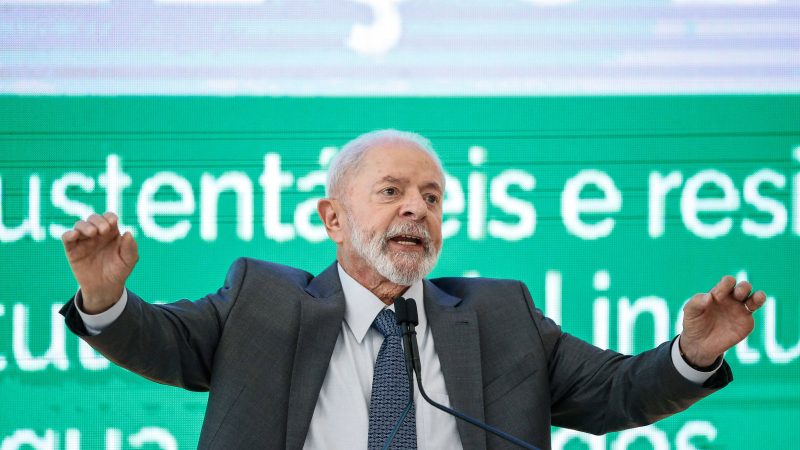 Lula critica big techs e diz querer IA para gerar emprego – 30/07/2024 – Mercado