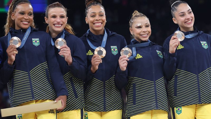 Em Paris, mulheres comandam pela 1ª vez o Brasil nos Jogos – 06/08/2024 – Esporte