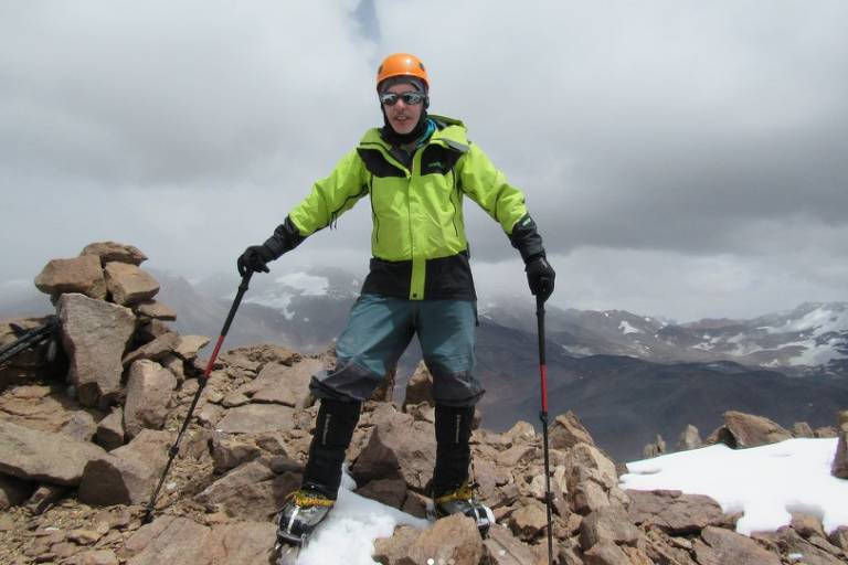 Montanhista mineiro morre escalando no Peru – 11/07/2024 – É Logo Ali