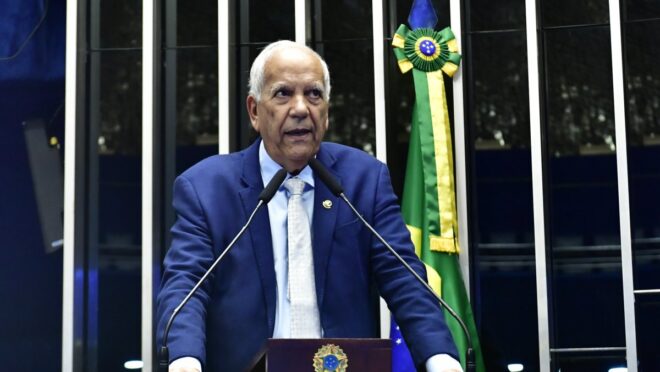 Oriovisto critica urgência na regulamentação da reforma tributária