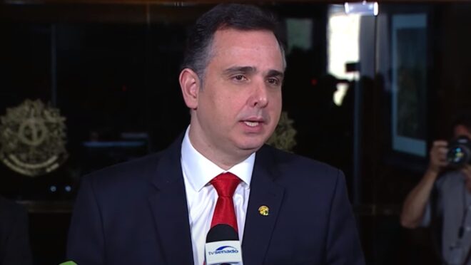 Pacheco diz que é preciso “botar água na fervura” sobre autonomia do BC