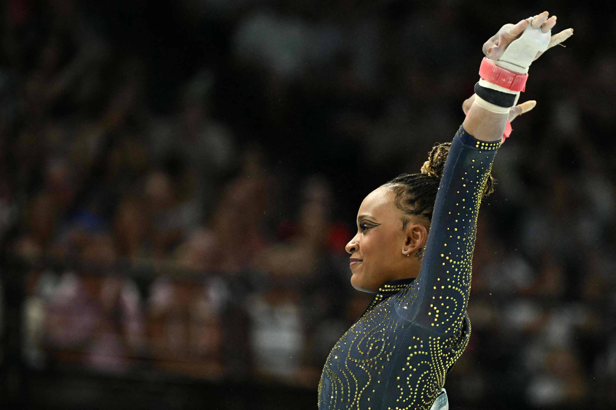 Paris-2024: veja passo a passo do salto de Rebeca Andrade – 30/07/2024 – Esporte