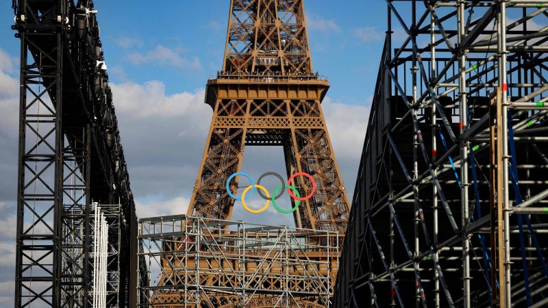 Paris vai colocar medalhistas para desfilar em passarela – 23/07/2024 – Esporte