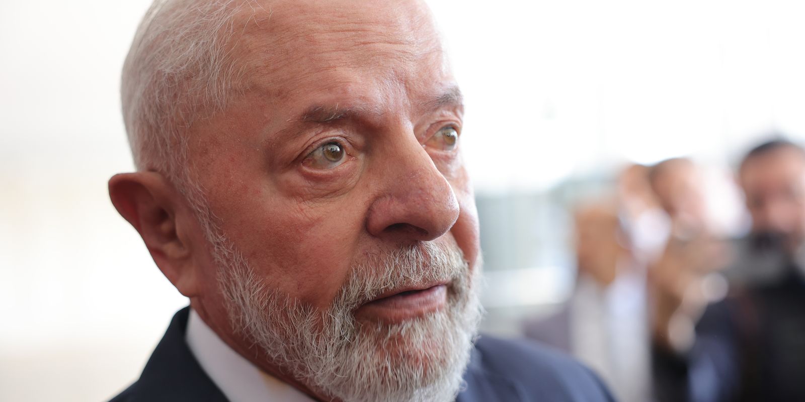 Presidente Lula condena atentado a Donald Trump