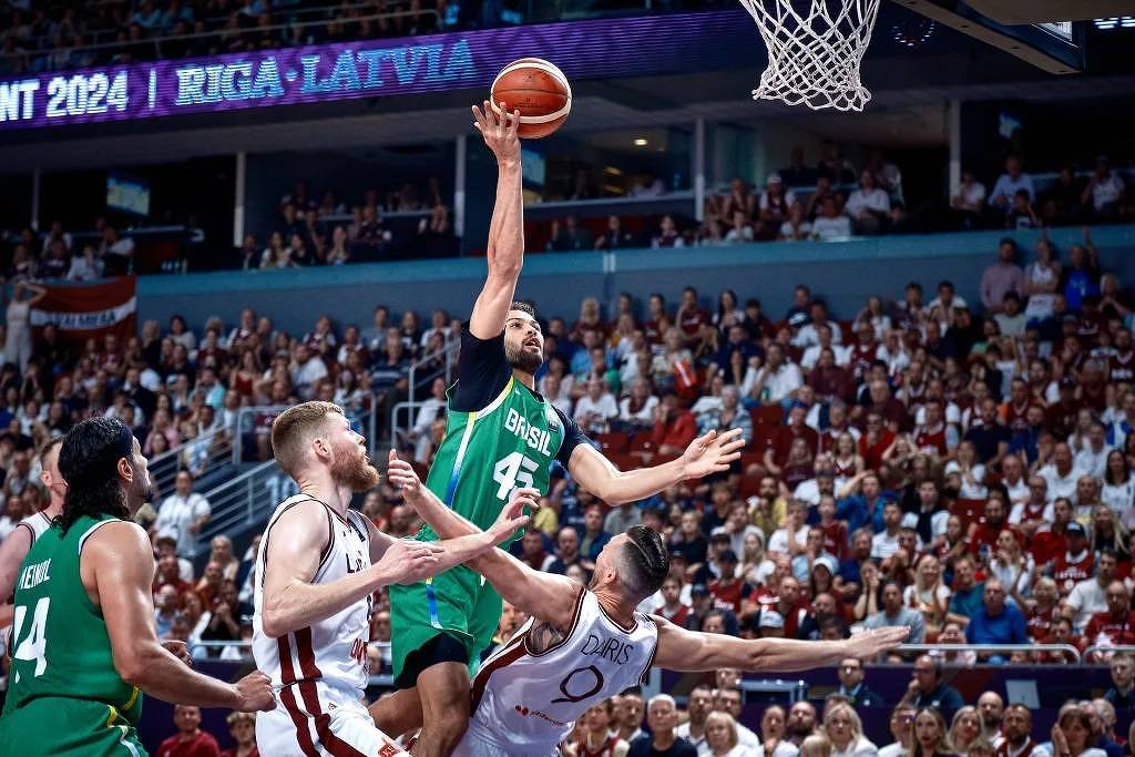 Seleção masculina de basquete volta às Olimpíadas – 07/07/2024 – Esporte