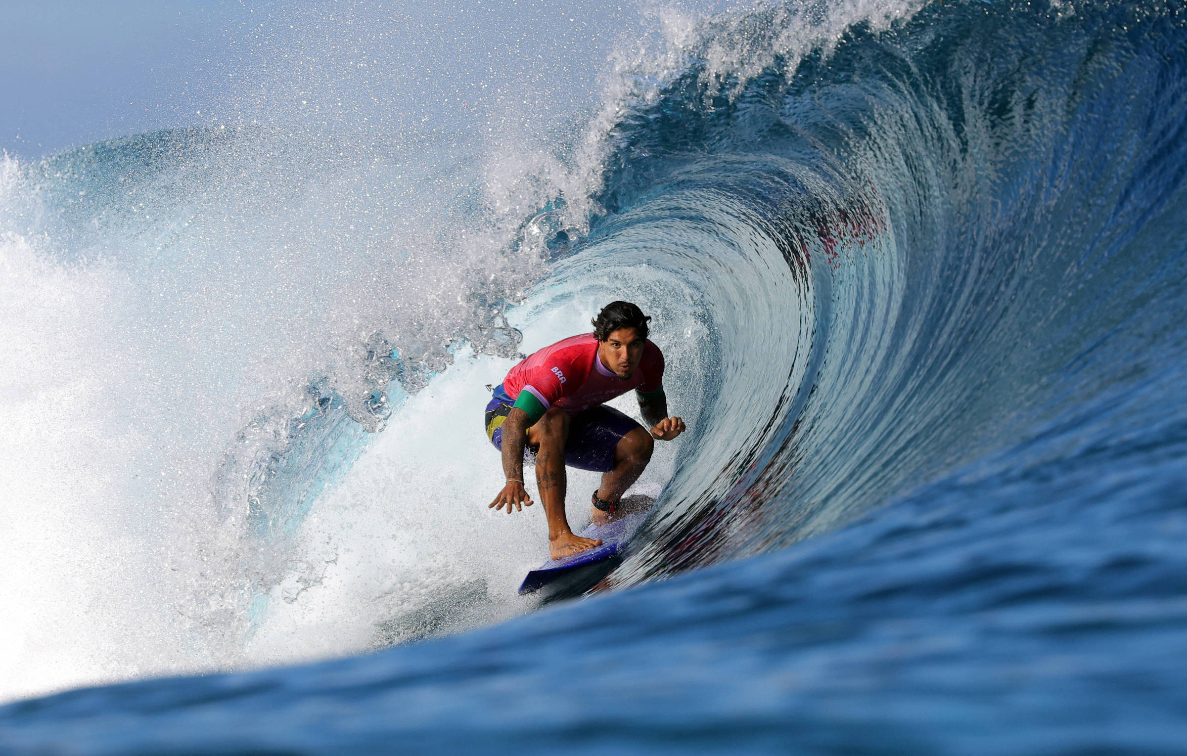 Surfe: Medina e Chumbinho vão às oitavas das Olimpíadas – 27/07/2024 – Esporte