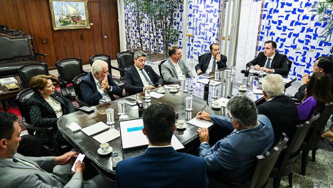 líderes do Senado pedem retirada de urgência