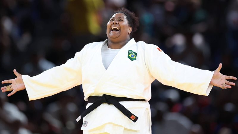 Bia Souza desfilará no 7 de Setembro com atletas militares – 15/08/2024 – Mônica Bergamo