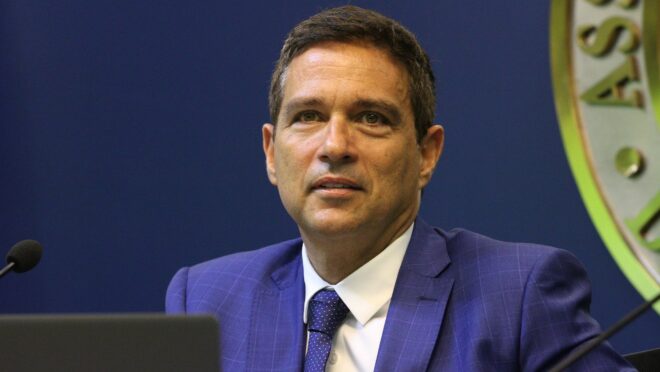 “Não serei político e nem vou trabalhar no governo”