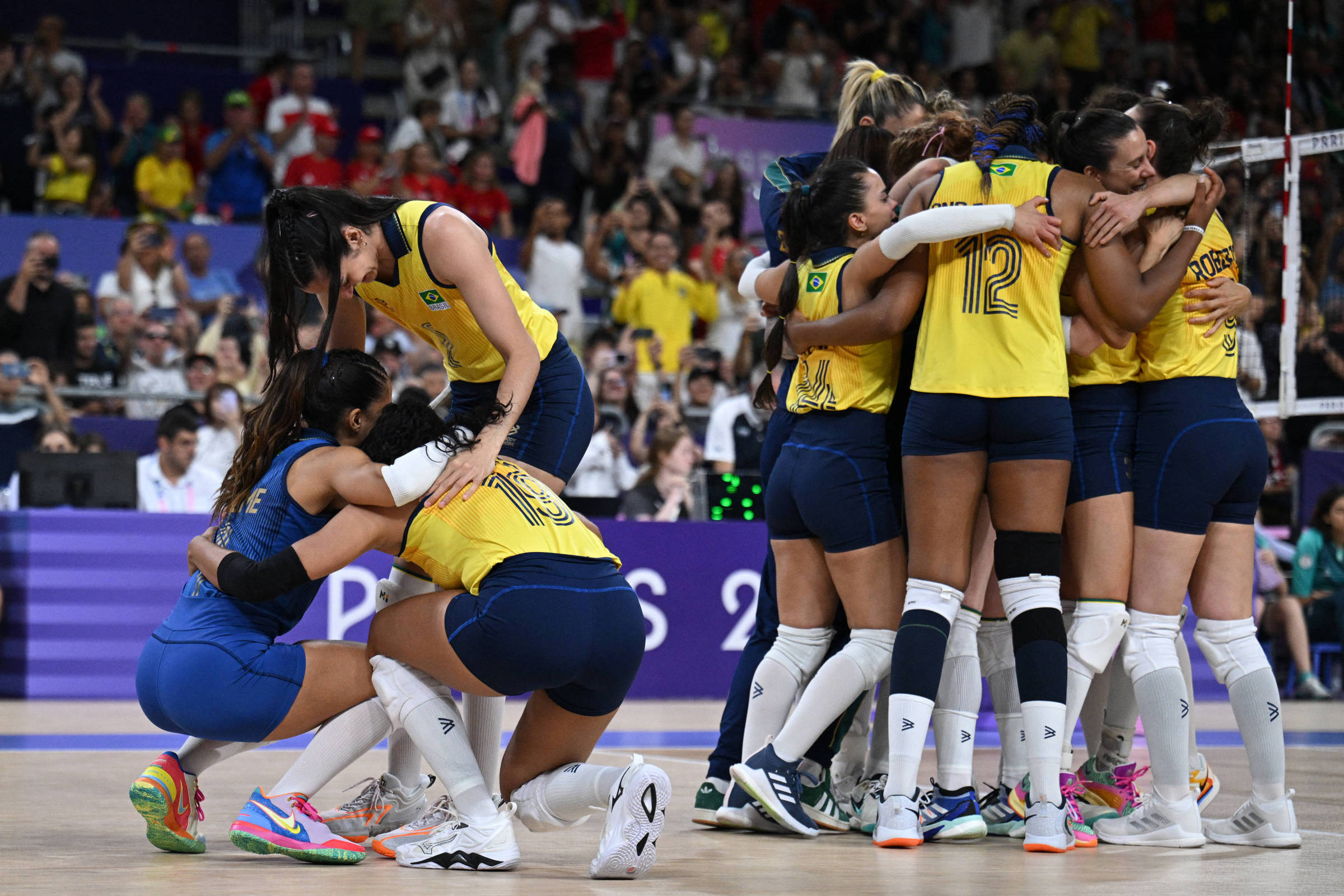 Com vôlei e futebol, Brasil encerra participação em Paris – 10/08/2024 – Esporte
