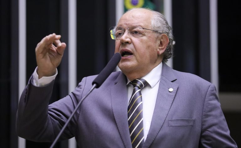 Deputados divergem sobre regulamentação do Imposto sobre Bens e Serviços – Notícias