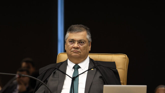 Dino suspende todas as emendas impositivas