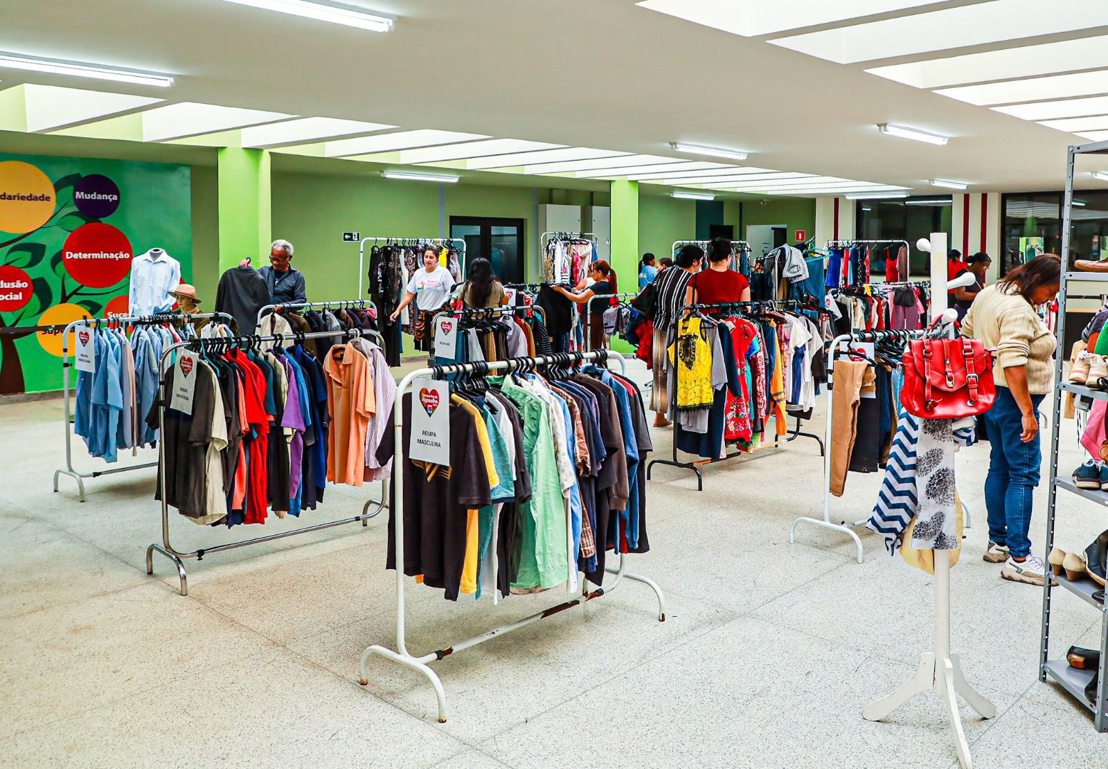Fundo Social realizará distribuição de agasalhos e cobertores neste sábado, 03 – Jornal Aqui Paulínia