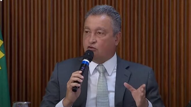 Governo pode fazer mais cortes no orçamento e “vida que segue”, diz Rui Costa