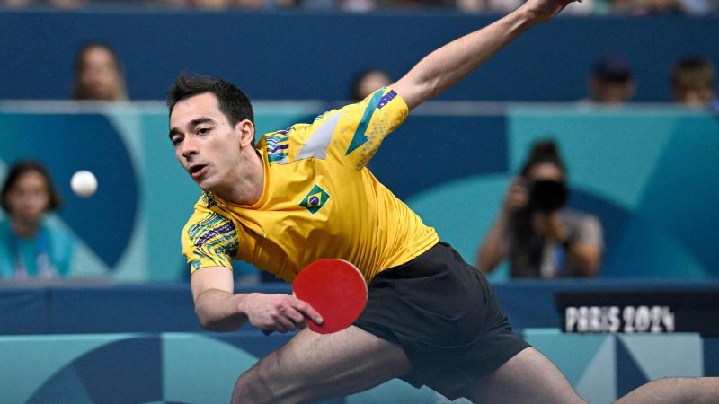 Hugo Calderano perde semifinal para sueco no tênis de mesa – 02/08/2024 – Esporte