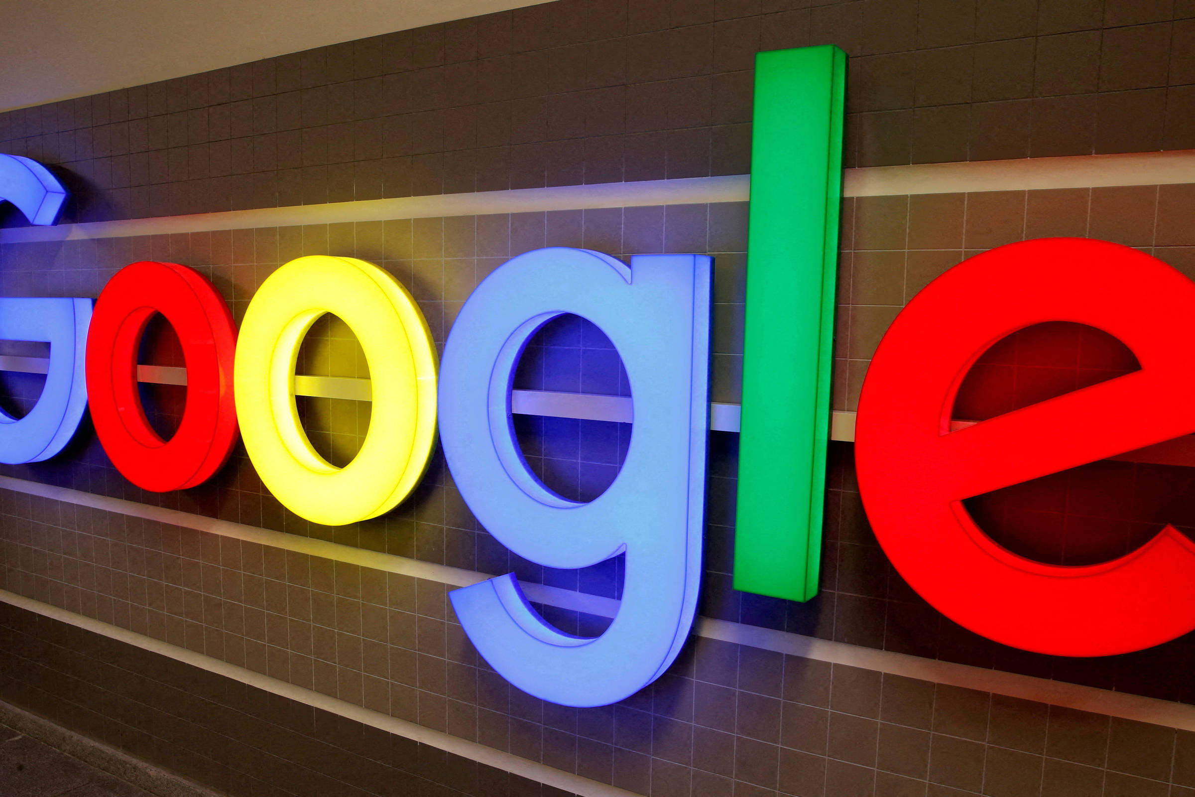 IA: Google compra tecnologia, mas dispensa empresa – 10/08/2024 – Tec