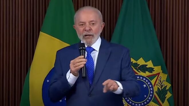 Lula chama ministros e pede cautela com Venezuela, Congresso e economia