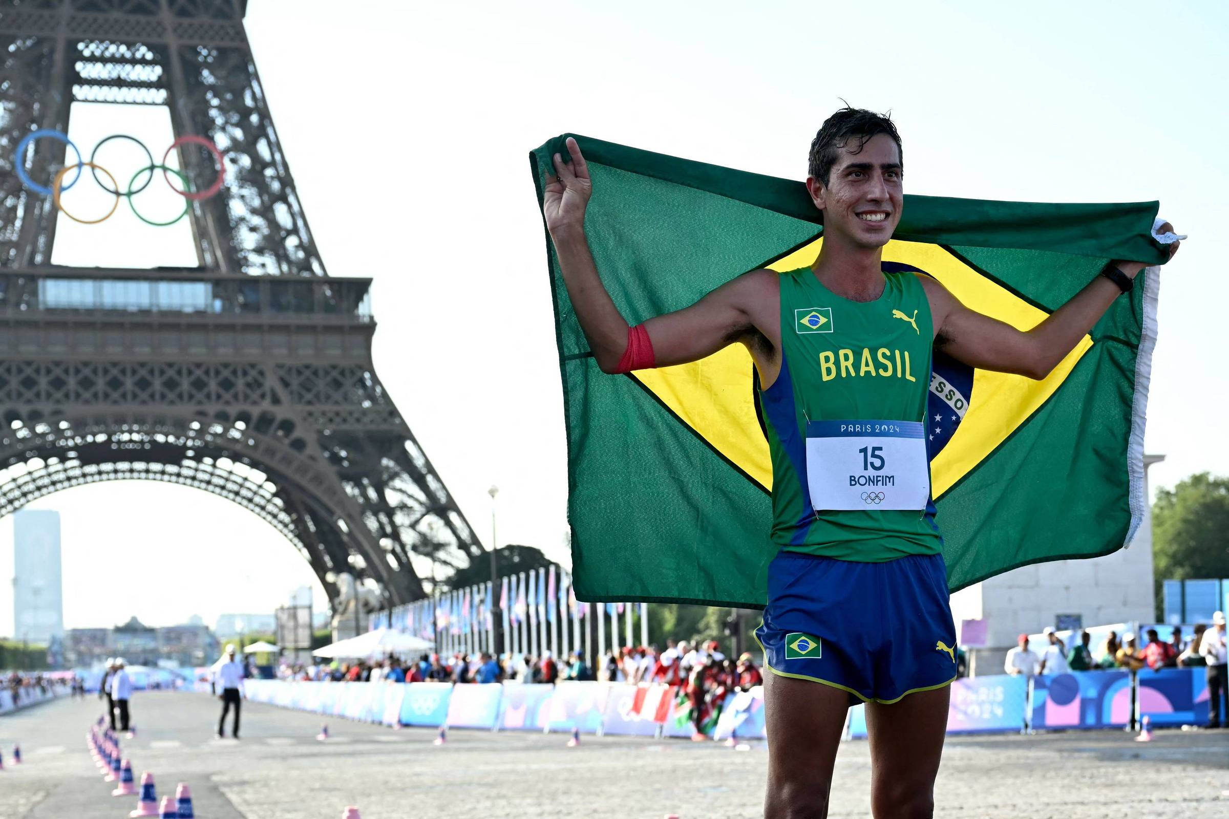 Medalha inédita: Caio Bonfim conquista prata – 01/08/2024 – Esporte