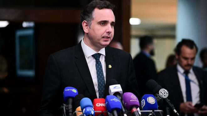 Pacheco vai pautar restrições das apostas online após eleições