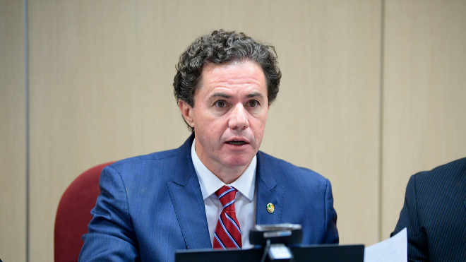 Relator acolhe emenda em PL sobre mistura do diesel verde