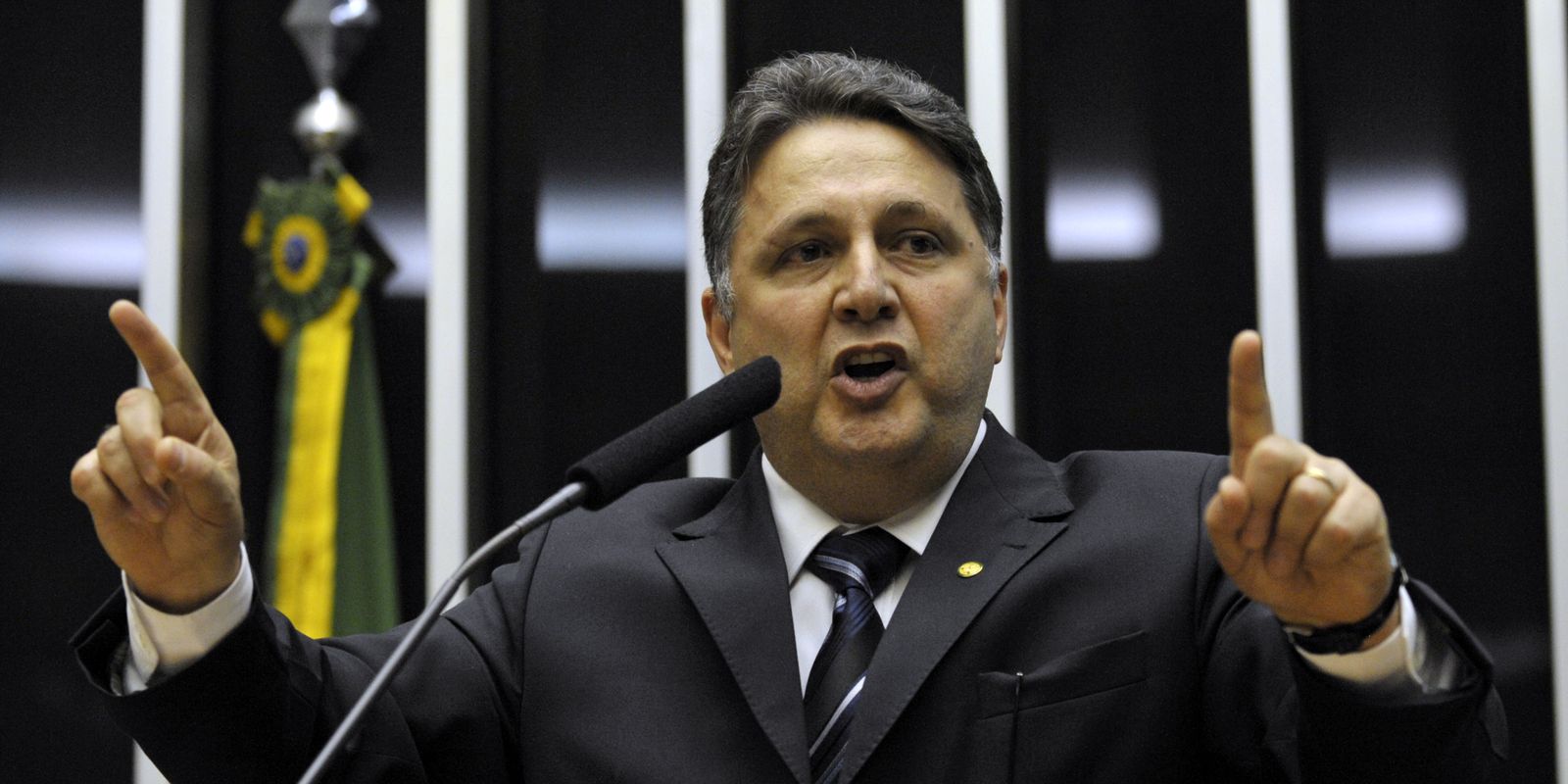 STF autoriza Garotinho a disputar vaga de vereador no Rio