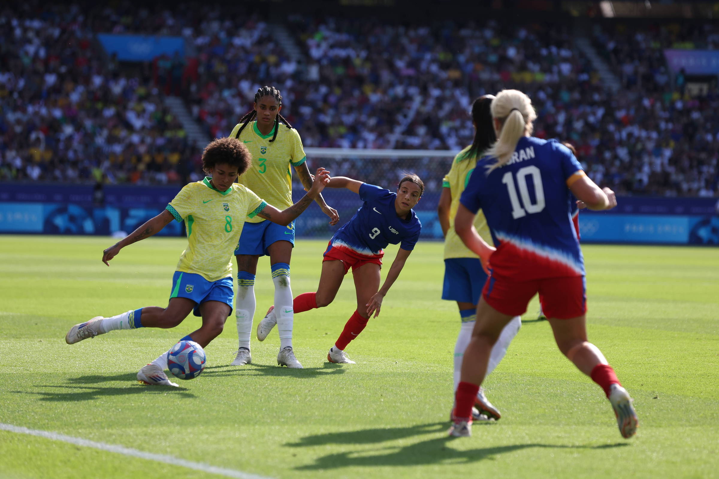 Seleção brasileira feminina é prata no futebol em Paris – 10/08/2024 – Esporte