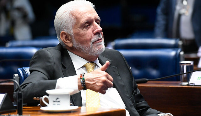 Sem acordo no texto final, Senado adia votação da desoneração
