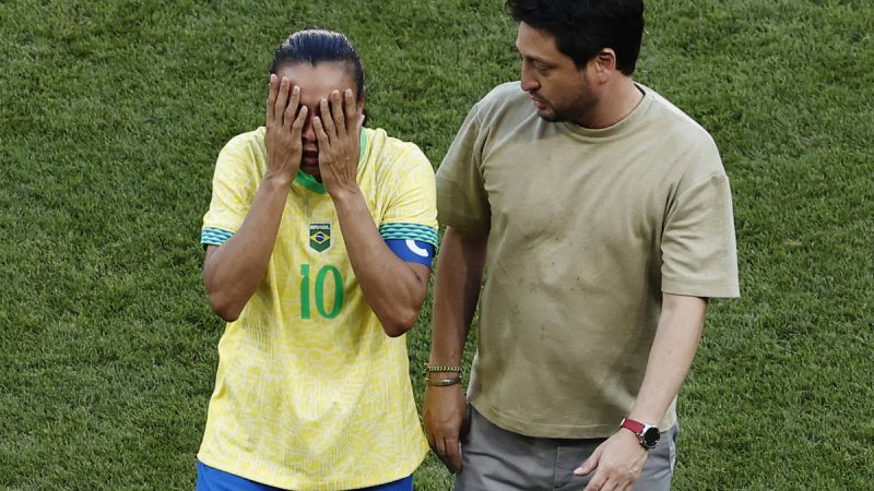Sem o ouro, Marta passa o bastão à nova geração – 10/08/2024 – Esporte