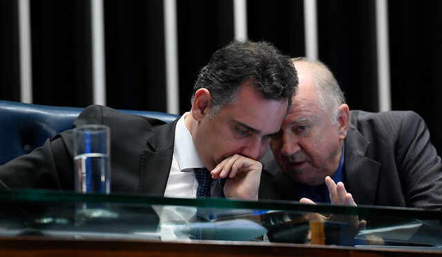 Senado aprova PEC que alivia contas dos municípios