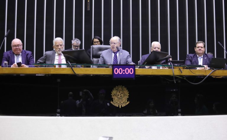 Sessão solene na Câmara dos Deputados celebra os 30 anos do Plano Real – Notícias