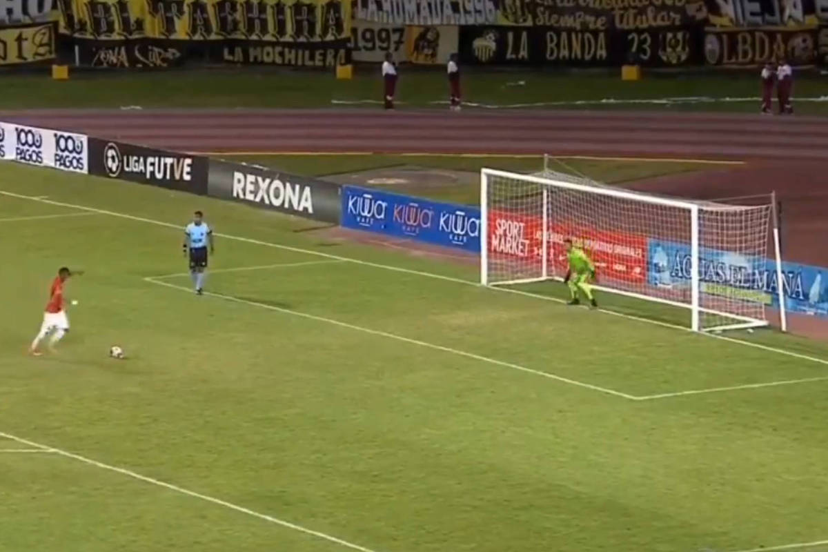 Time erra cobranças de pênalti em protesto por gol anulado – 22/08/2024 – Esporte