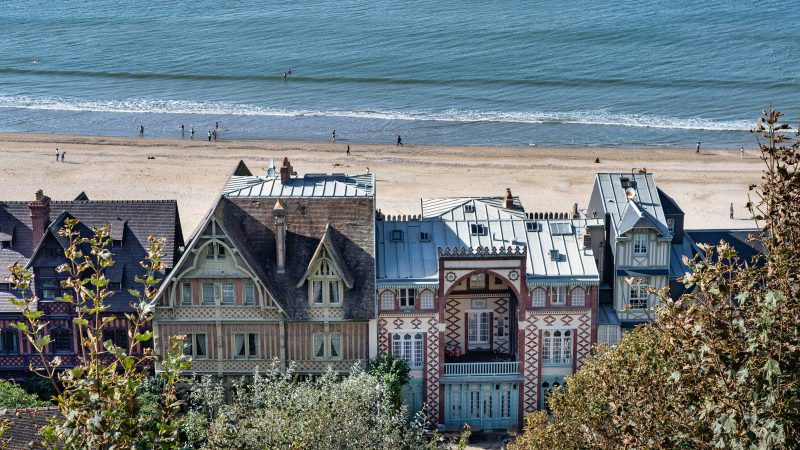 Trouville, na Normandia, traz iguarias e clima marítimo – 07/08/2024 – Turismo