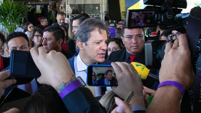 Alta do PIB pode reestimar receitas para 2025, diz Haddad
