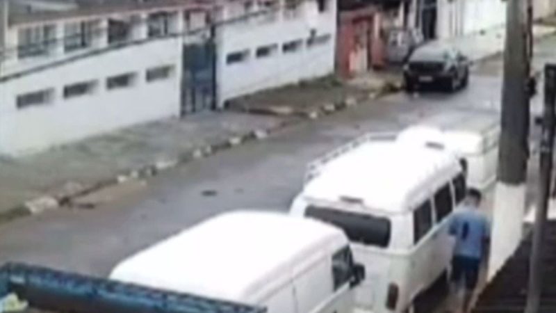 Assessor de deputada estadual é baleado nas costas no litoral de São Paulo