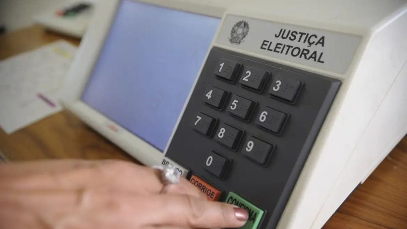 Eleições 2024: debate UOL/Folha tem ataques pessoais, fala machista e citações bíblicas