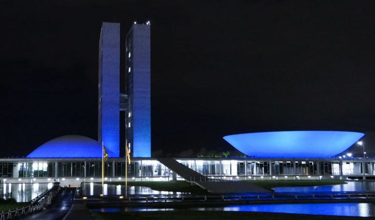 Congresso recebe iluminação azul em comemoração à Semana do Pescado – Notícias