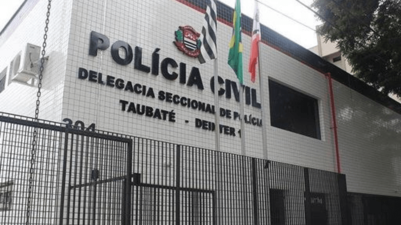 Homem morre soterrado em porto de areia, em Taubaté