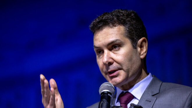 Jader Filho defende fim do saque-aniversário do FGTS