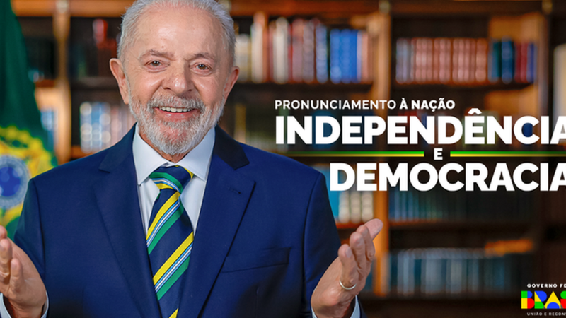 Lula exalta democracia em pronunciamento da Independência