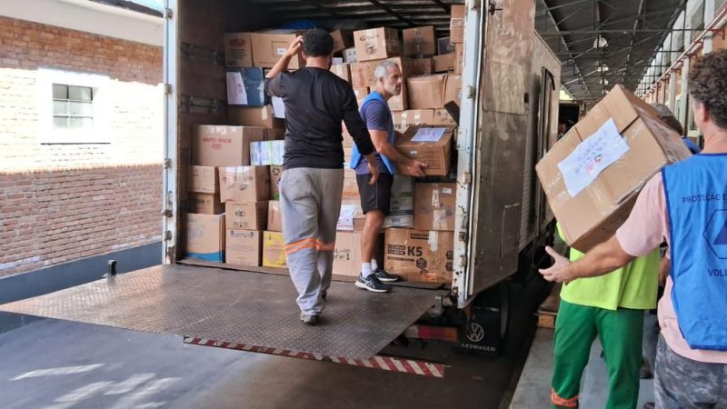 O Fundo Social de Solidariedade de Paulínia enviou, entre os meses de maio e junho, 39 toneladas de doações para as vítimas das chuvas que atingiram o estado. – Jornal Aqui Paulínia